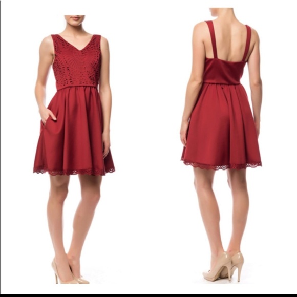 Susana Monaco Dresses & Skirts - Susana Monaco Sadi Dress Fit n Flare Laser Cut